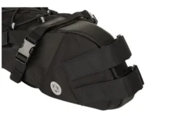 AGU Venture Bikepacking Seteveske 10L, Grønn, 512gr, 50 X 15 X 10cm 7 AGU Venture Bikepacking Seteveske 10L, Grønn, 512gr, 50 X 15 X 10cm -Gior Butikk 350efb693cbacf694b46abd62b207c3d